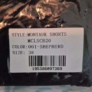 Montauk Shorts in Shepherd